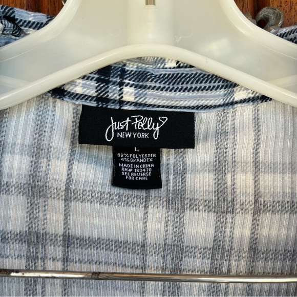 Plaid Button-Up Shirt - Picture 4 of 7